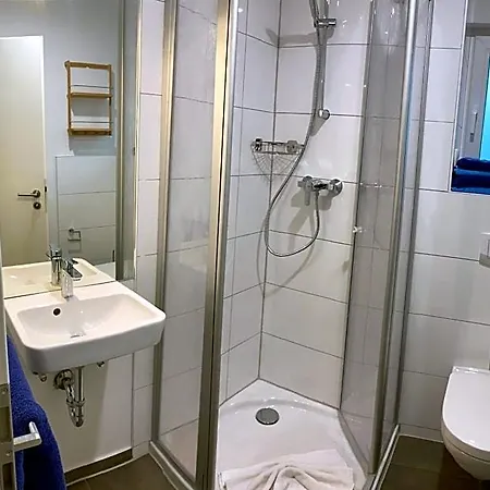 Hotell Boardinghouse Am Borkumkai Emden